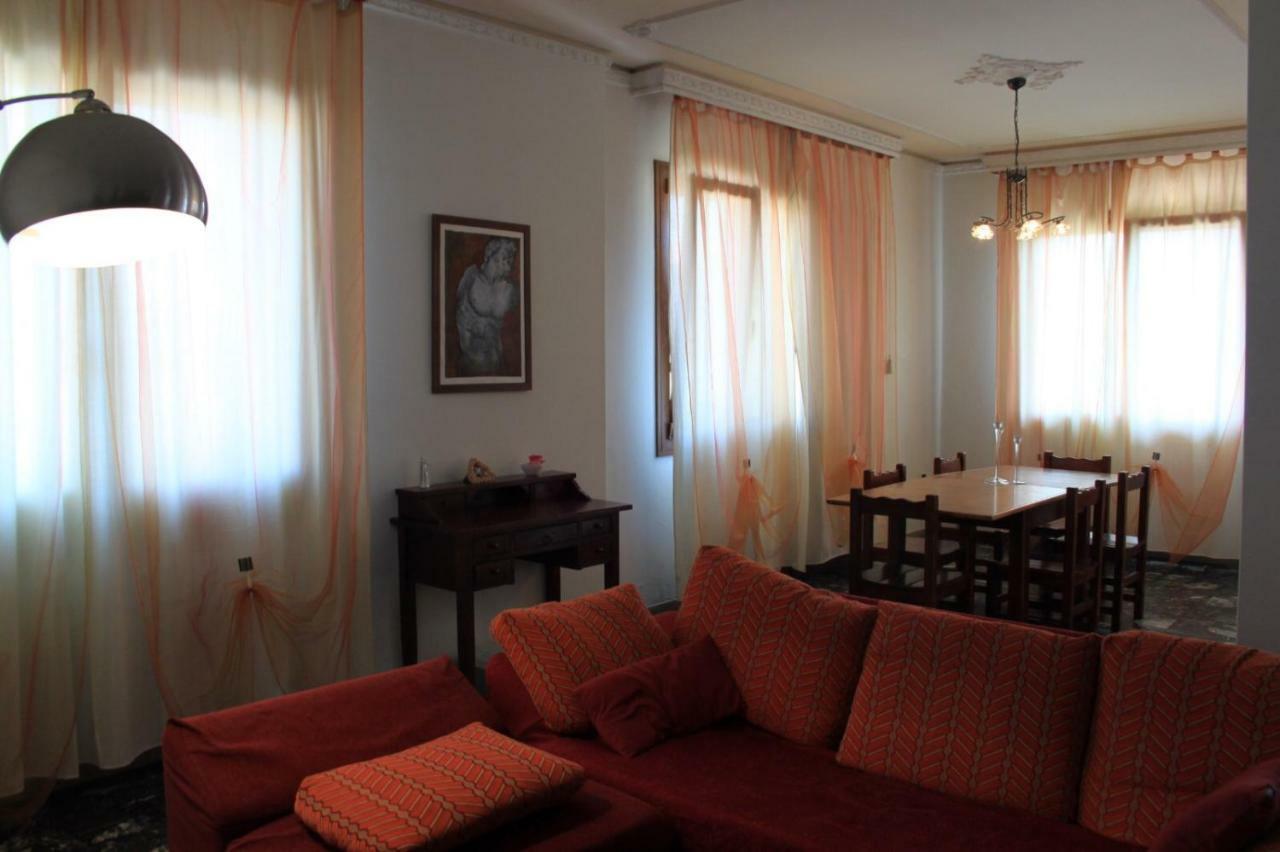 Casa Vacanza Pina San Trovaso ภายนอก รูปภาพ